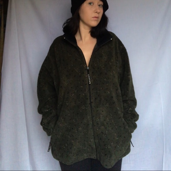 Teddy Bear Sweater - Picture 6 of 8